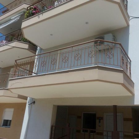 Jordan'S 4Th Appartment At Неа-Миханиона Экстерьер фото